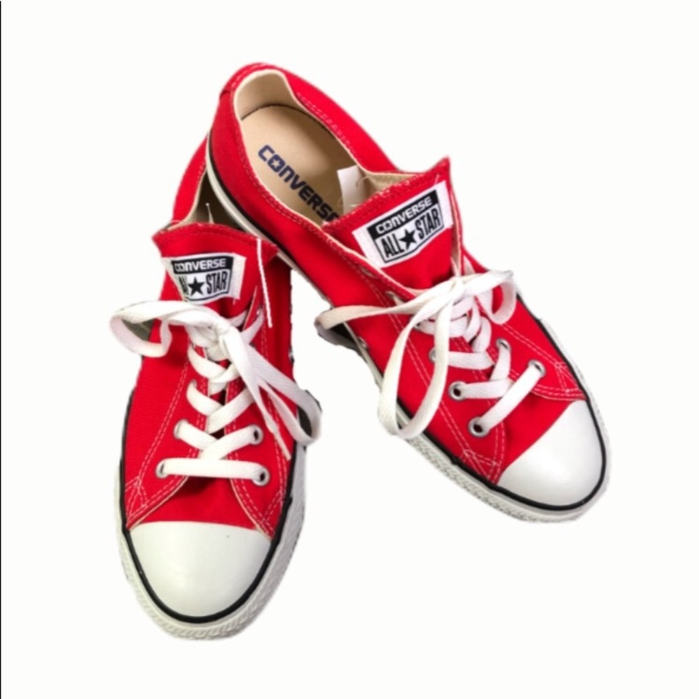 Red Low-Top Classic Converse - Picture 1 of 4